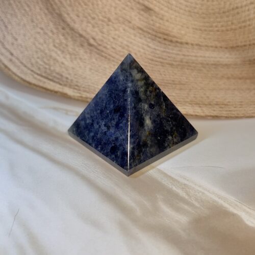 Iolite Pyramid