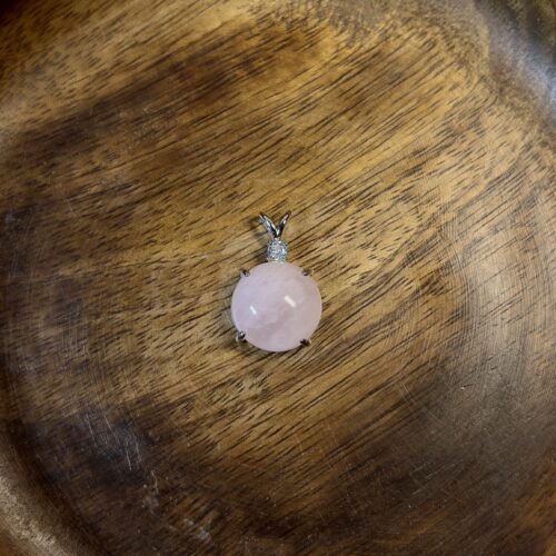 Rose Quartz Round Pendant