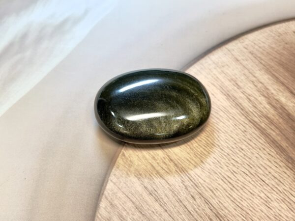 IMG_4187 Golden-Sheen Obsidian Palm Stone 152 GM