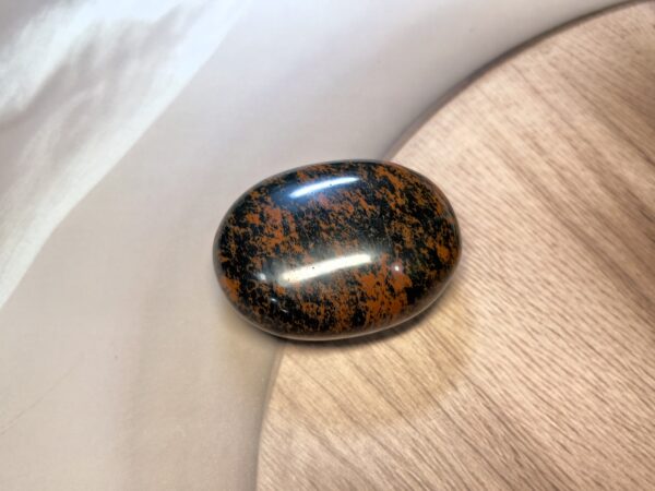 IMG_4189 Mahogany Obsidian Palm Stone