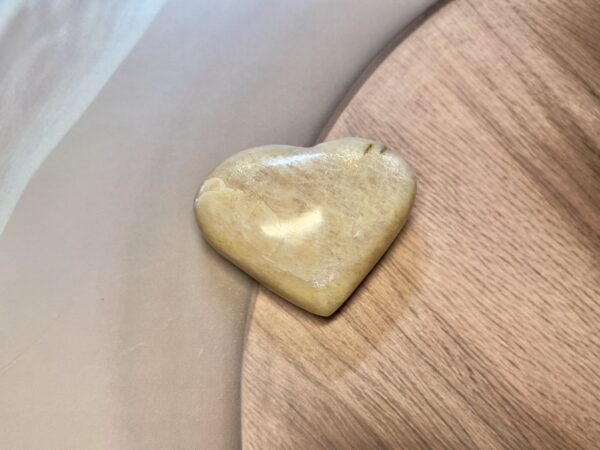 IMG_4215 Peach Moonstone Heart