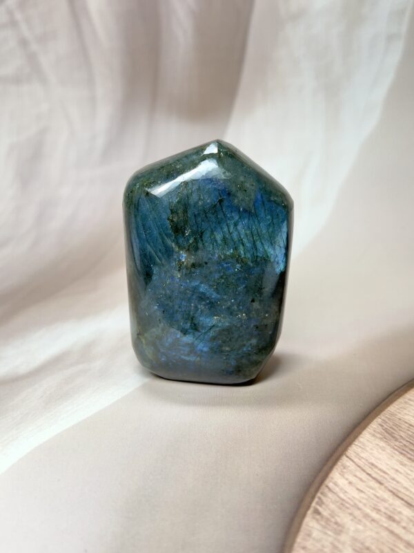 IMG_4292 Blue-Flash Labradorite Freeform 200 GM