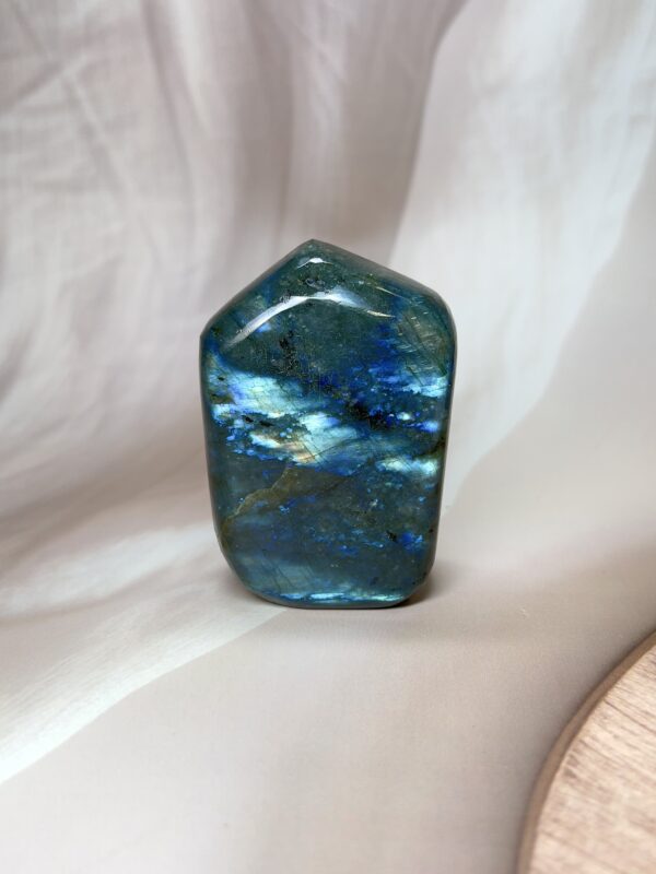 IMG_4293 Blue-Flash Labradorite Freeform 200 GM