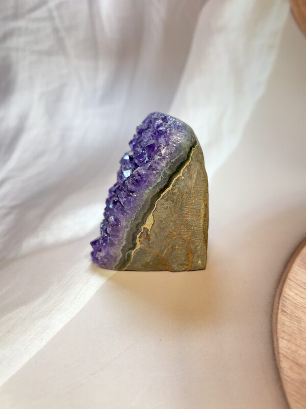 IMG_4359 Amethyst Geode 179 GM