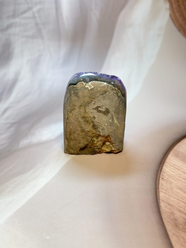 IMG_4360 Amethyst Geode 179 GM