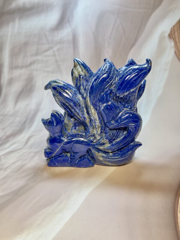 Lapis Lazuli 9 Tailed Fox Carving 575 GM