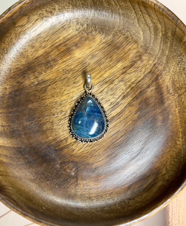 IMG_4421 Apatite Pendant
