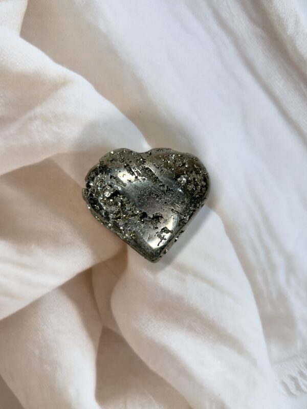Peru Pyrite Heart 175 GM