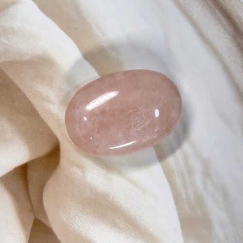 Rose Quartz Palm Stone 140 GM