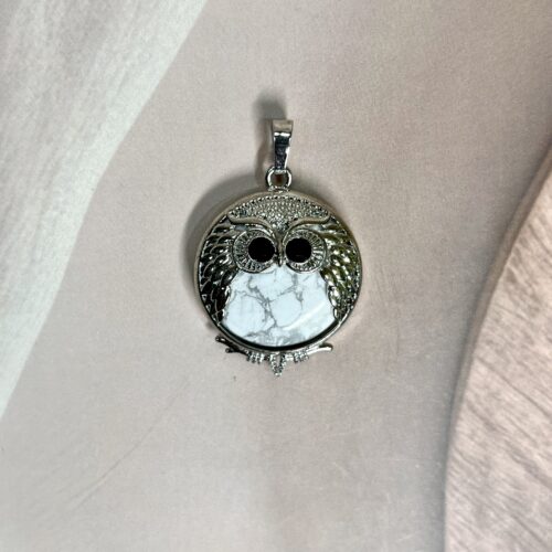 Howlite Round Owl Pendant