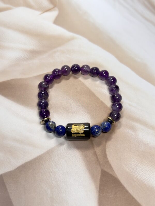 Aquarius Zodiac Bracelet 7.5 Inch | Amethyst + Lapis Lazuli