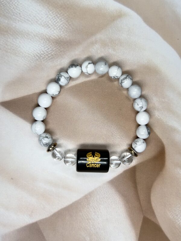 Cancer Zodiac Bracelet 7.5 Inch | Howlite + Clear Quartz