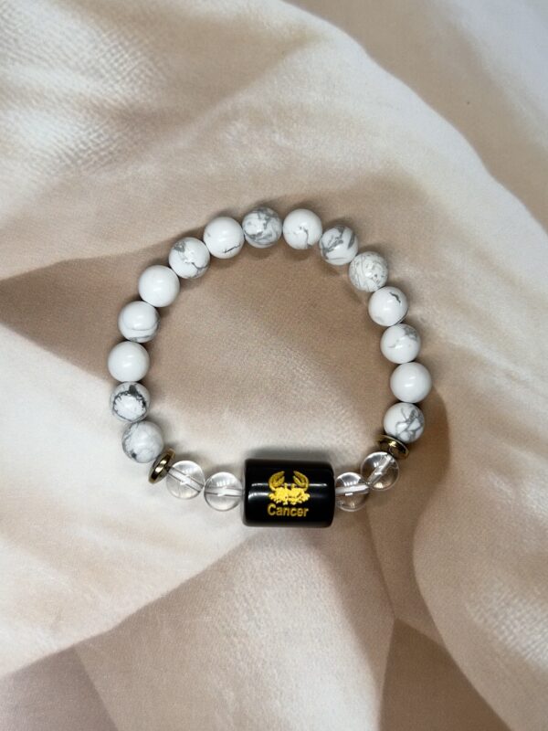 Cancer Zodiac Bracelet 7 Inch | Howlite + Clear Quartz