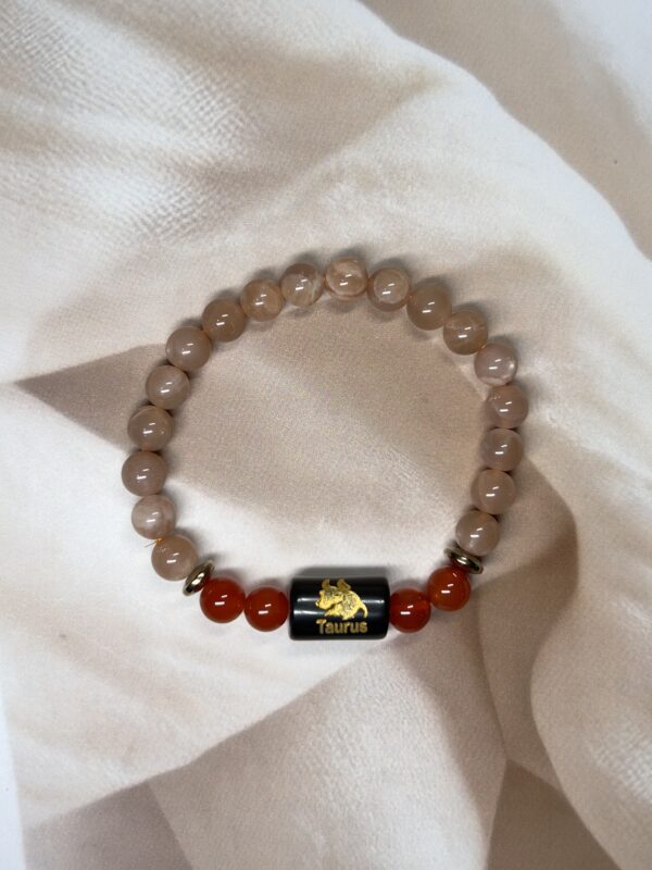 Taurus Zodiac Bracelet 7.5 Inch | Sunstone + Carnelian