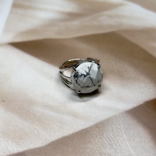 Howlite Round Ring | German Silver