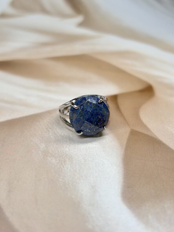 Lapis Lazuli Round Ring | German Silver