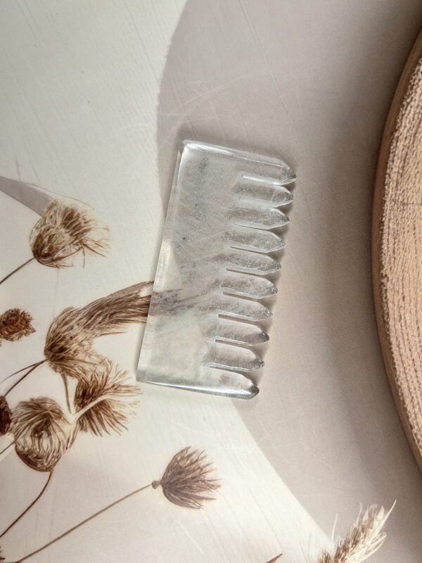 Exquisite Clear Quartz Comb | 45 GM | Smooth Scalp Massage Comb