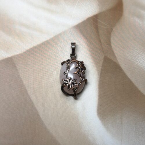 Rose Quartz Bloom Pendant