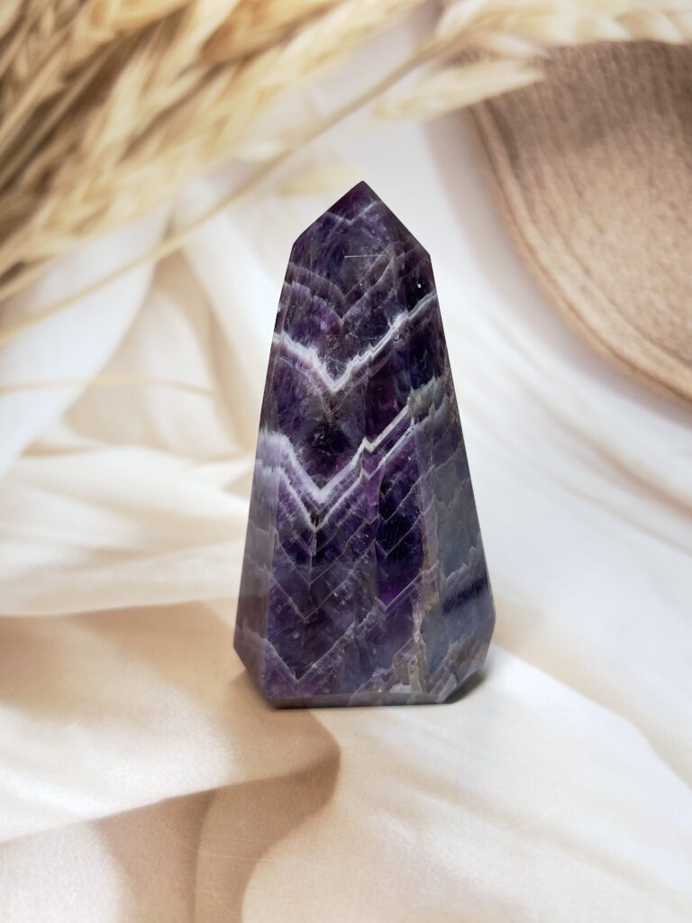 Chevron Amethyst Freeform Peak | 174 GM
