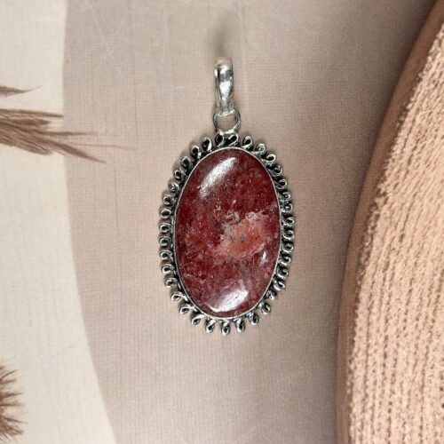 Strawberry Quartz Oval Pendant | German Silver