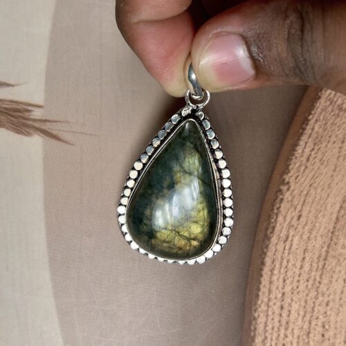 Golden-Flash Teardrop Labradorite Pendant | German Silver