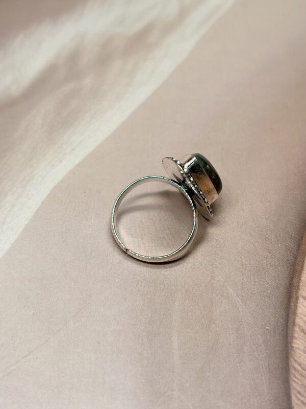 Teardrop Blue-Green Flash Labradorite Ring | German Silver