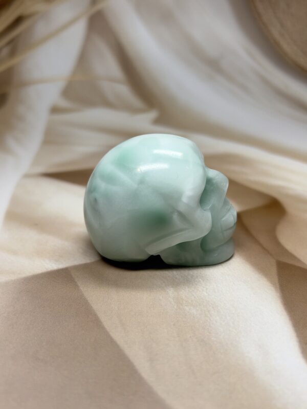 Premium Larimar Skull | 90 GM